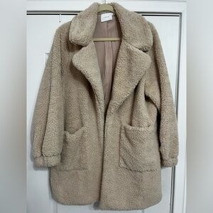 Vici beige pocketed coat - NEW